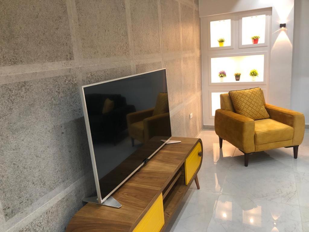 Apartment شقه فندقيه *
